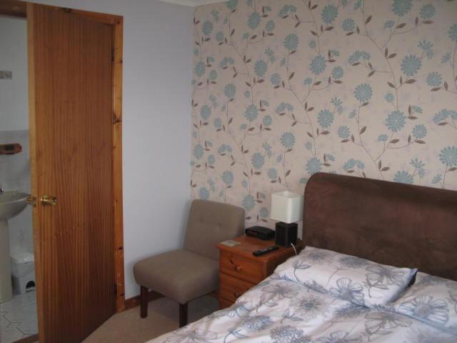 Bed and Breakfast The Anchorage Ose Екстер'єр фото